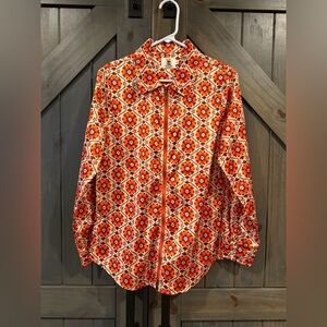 Lil Bee’s Bohemian zip up top. Worn once, like new. Size M